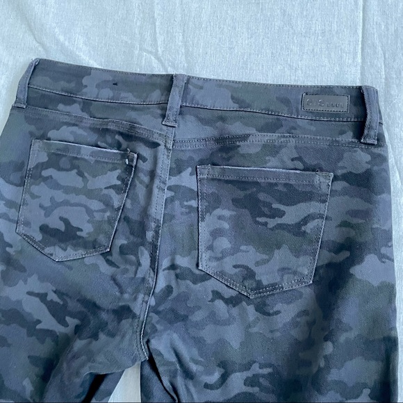 STS Blue Distressed Camo Skinny Jeans - 28 - Picture 5 of 9